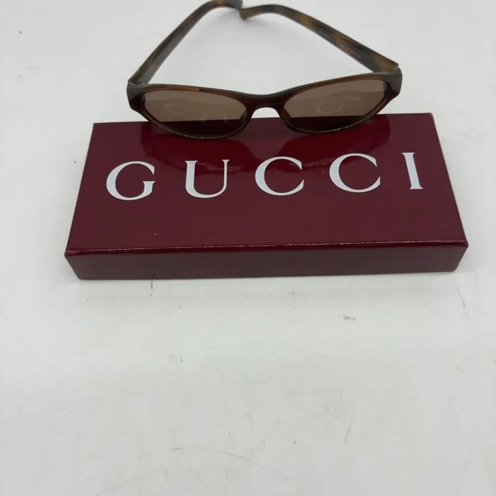 Gucci Sunglasses in Brown